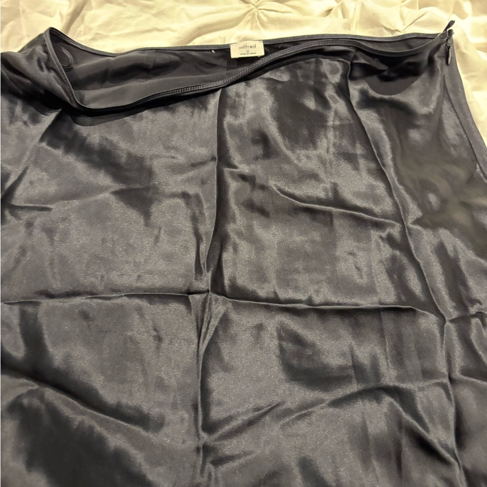 Aritzia Wilfred Maxi Slip Skirt in Black